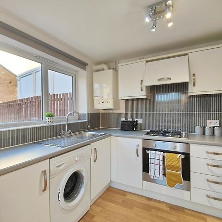 Vila The Metcombe - Bright Townhouse With Free Parking 10 Minutes Walk To Coop Live Manchester Exteriér fotografie