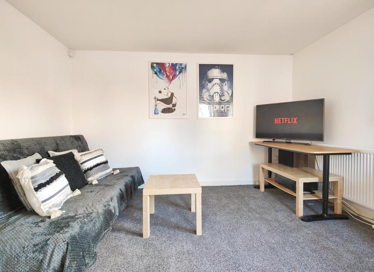 Vila The Metcombe - Bright Townhouse With Free Parking 10 Minutes Walk To Coop Live Manchester Exteriér fotografie